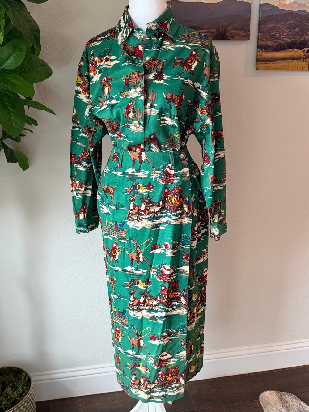 Vintage-Inspired Western Christmas Green Long Sleeve Printed Shirt Dress